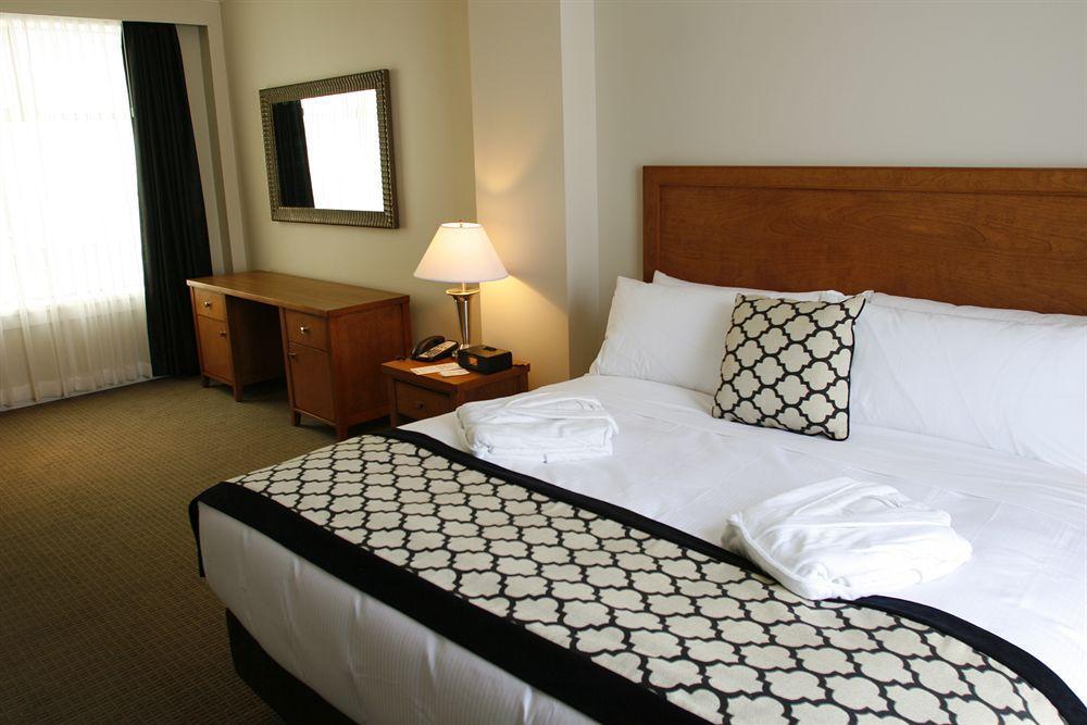 Hotel Rialto Victoria Bagian luar foto